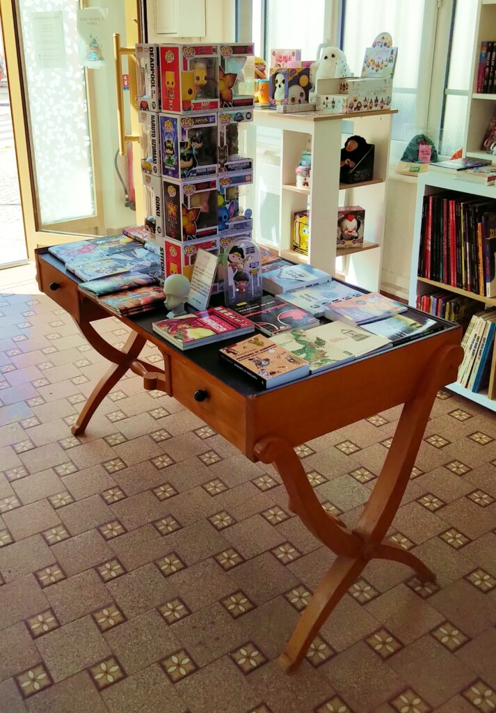table manga et POP